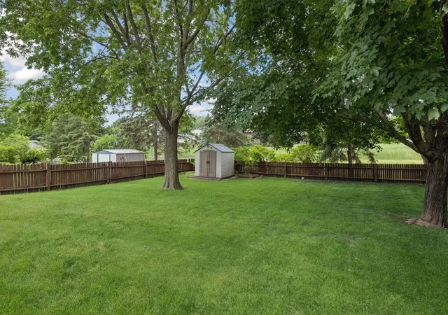 Homes for sale in Savage, MN | 5524 W 137th St, Savage, MN 55378 | MLS# 7096682