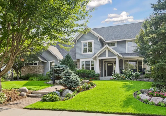 2nd image of 3300 Crestmoor Bay, Saint Paul, MN 55125 | MLS# 7096700