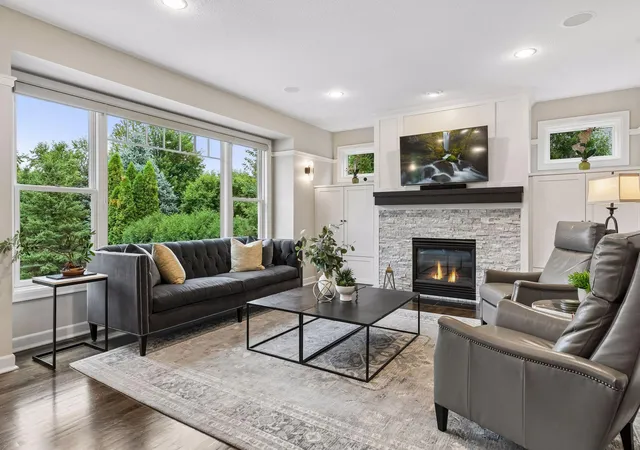 4th image of 3300 Crestmoor Bay, Saint Paul, MN 55125 | MLS# 7096700