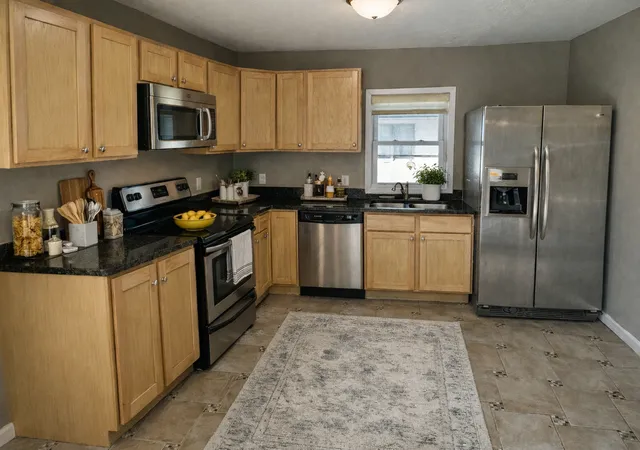 2nd image of 4252 Monroe St Ne, Minneapolis, MN 55421 | MLS# 7096708