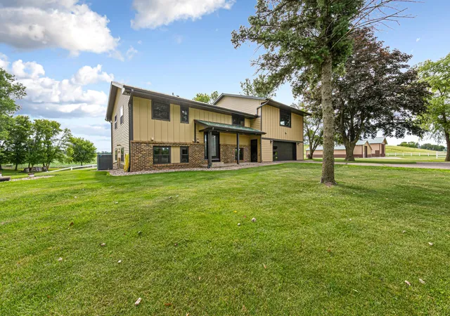 Homes for sale in Waterville, MN | 1250 Waterville Rd, Waterville, MN 56096 | MLS# 7096731