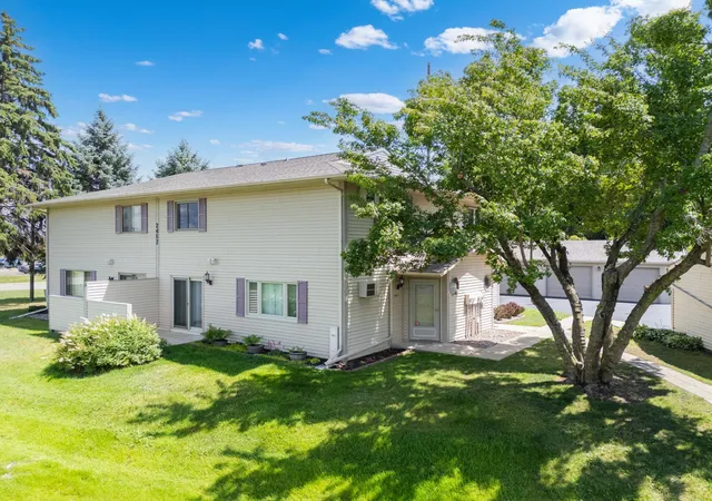 1st image of 2457 Broadway Ave S #A, Rochester, MN 55904 | MLS# 7096741