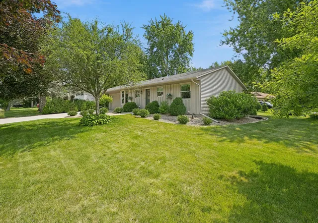 Homes for sale in Cottage Grove, MN | 7529 Immanuel Ave S, Cottage Grove, MN 55016 | MLS# 7096749
