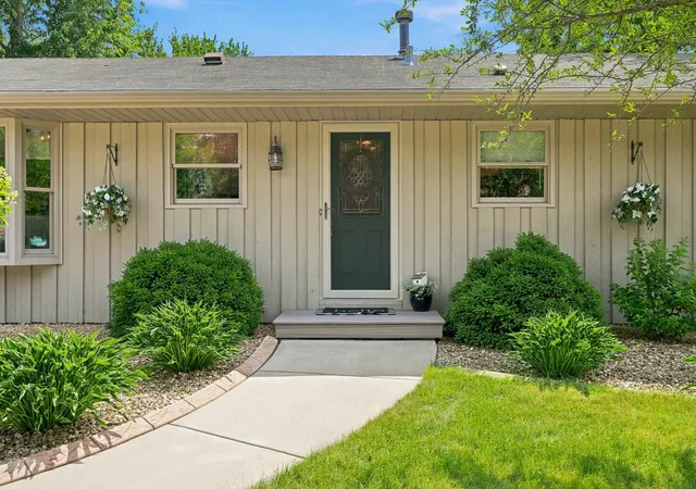 Homes for sale in Cottage Grove, MN | 7529 Immanuel Ave S, Cottage Grove, MN 55016 | MLS# 7096749