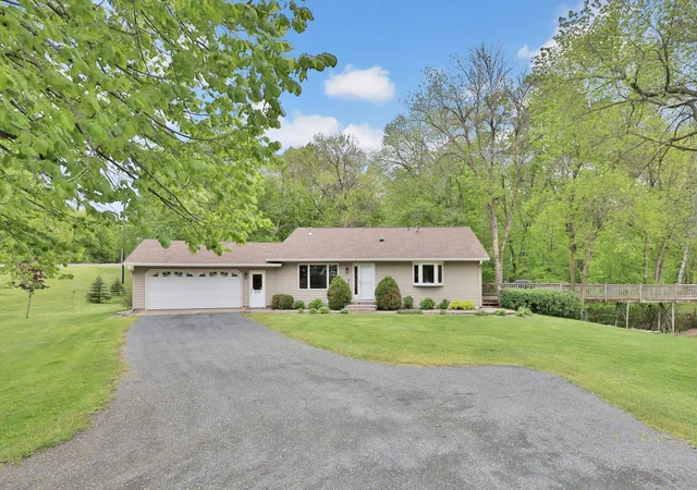 5th image of 979 First St, Taylors Falls, MN 55084 | MLS# 7096759