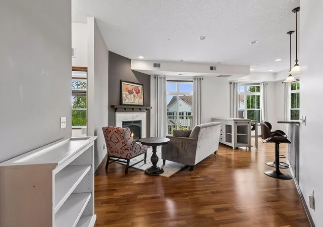 Photo 1 of Condo for sale at 1256 County Rd D E #101, Saint Paul, MN 55109 | MLS# 7096764 | Listing updated on 2026-09-04