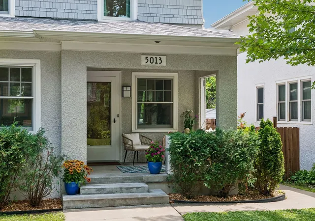 Photo 4 of Sale Pending at 5013 Queen Ave S, Minneapolis, MN 55410 | MLS# 7096790 | Listing updated on 2026-09-21