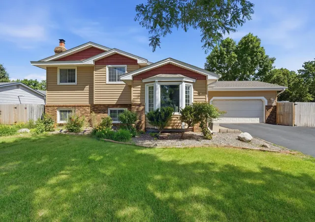 Photo 2 of Single family home for sale at 1725 129th Lane Nw, Minneapolis, MN 55448 | MLS# 7096819 | Listing updated on 2026-08-01