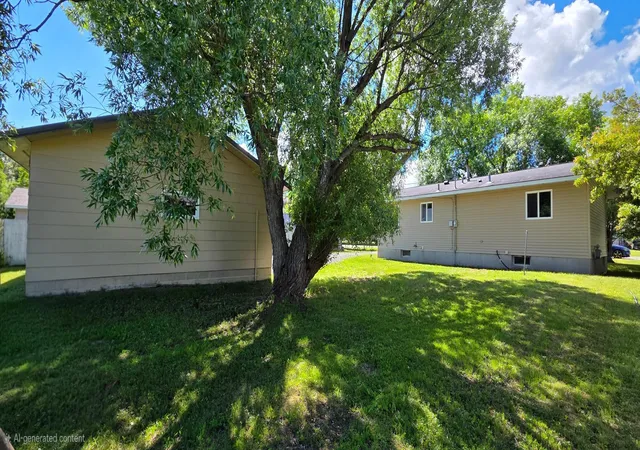 Homes for sale in International Falls, MN | 610 16th St E, International Falls, MN 56649 | MLS# 7096822