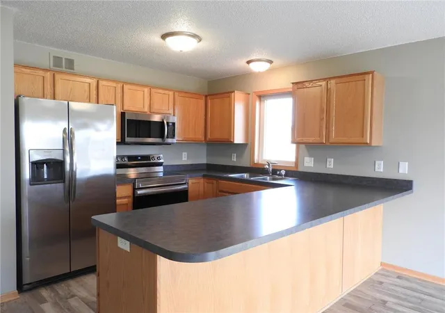 Homes for sale in Winsted, MN | 345 Sunfish Ln, Winsted, MN 55395 | MLS# 7096837
