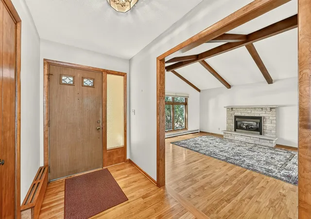 2nd image of 523 21st St Ne, Rochester, MN 55906 | MLS# 7096847