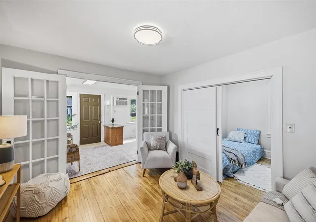 Photo 2 of Single family home for sale at 1015 Kruse St, Saint Paul, MN 55118 | MLS# 7096848 | Listing updated on 2026-09-13