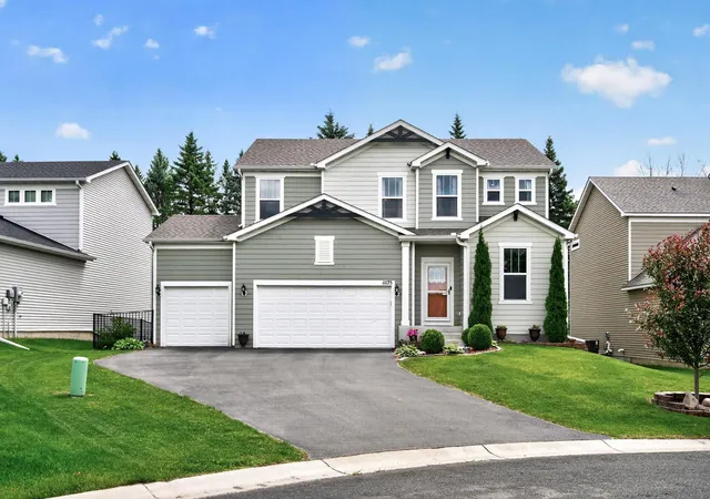 Photo 3 of Sale Pending at 11175 Black Oaks Ct N, Maple Grove, MN 55369 | MLS# 7096883 | Listing updated on 2026-08-17