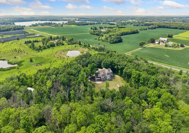 Photo 3 of Mansion for sale at 2510 Hamlin Ave Ne, Saint Michael, MN 55376 | MLS# 7096901 | Listing updated on 2026-09-18