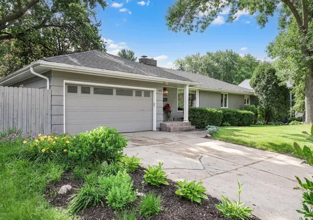 Homes for sale in Edina, MN | 405 Tyler Ave S, Edina, MN 55343 | MLS# 7096909