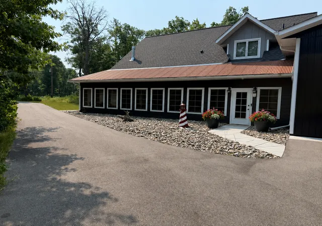 Photo 2 of Single family home for sale at 14027 Shafer Rd, Crosslake, MN 56442 | MLS# 7096928 | Listing updated on 2026-08-01