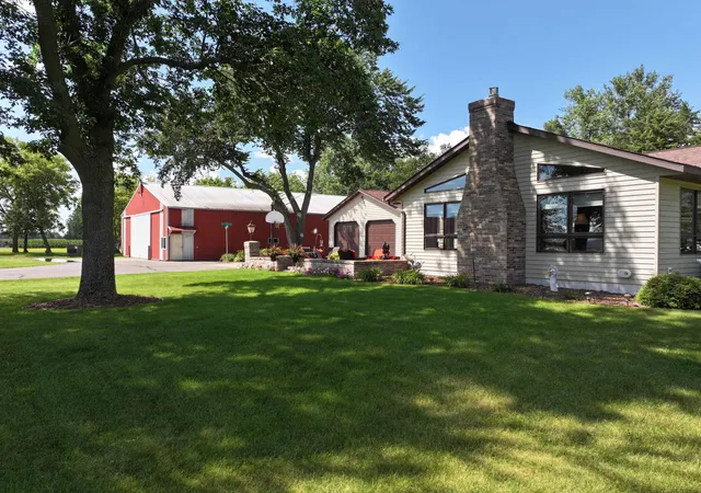 Photo 2 of Single family home for sale at 8010 Center St, Clear Lake, MN 55319 | MLS# 7096934 | Listing updated on 2026-10-04