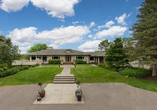 Homes for sale in Medina, MN | 1492 Homestead Trl, Medina, MN 55356 | MLS# 7096936
