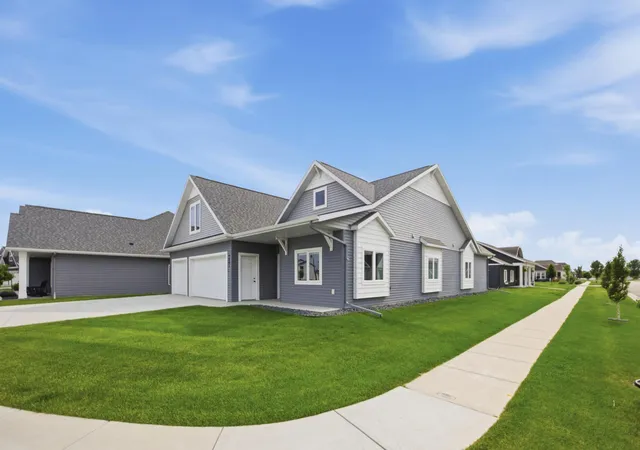 Homes for sale in Fargo, ND | 4881 Bluebell Loop S, Fargo, ND 58104 | MLS# 7096964