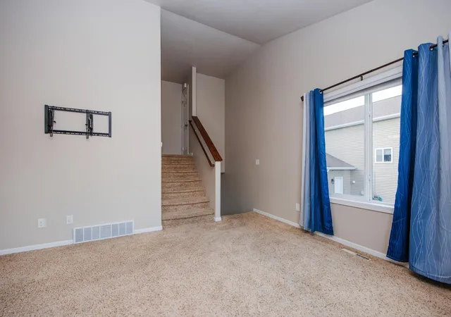Photo 4 of Single family home for sale at 2613 56th Avenue S, Fargo, ND 58104 | MLS# 7096997 | Listing updated on 2026-09-29