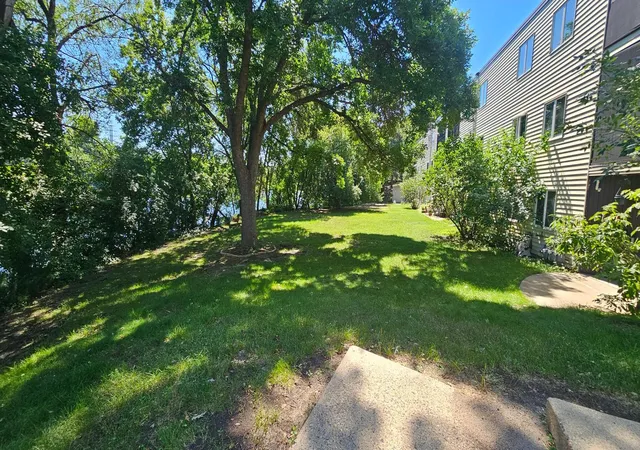 Photo 2 of Condo for sale at 230 5th Avenue N #C5, Saint Cloud, MN 56303 | MLS# 7097003 | Listing updated on 2026-09-01