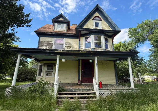 Photo 1 of Single family home for sale at 305 Main St, Webster, ND 58382 | MLS# 7097018 | Listing updated on 2026-07-31