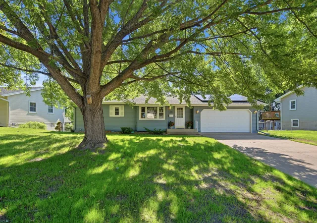 2nd image of 3640 Maryland Ave N, New Hope, MN 55427 | MLS# 7097036