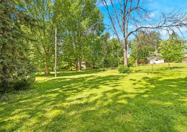 39th image of 4909 Wisconsin Ave N, New Hope, MN 55428 | MLS# 7097040