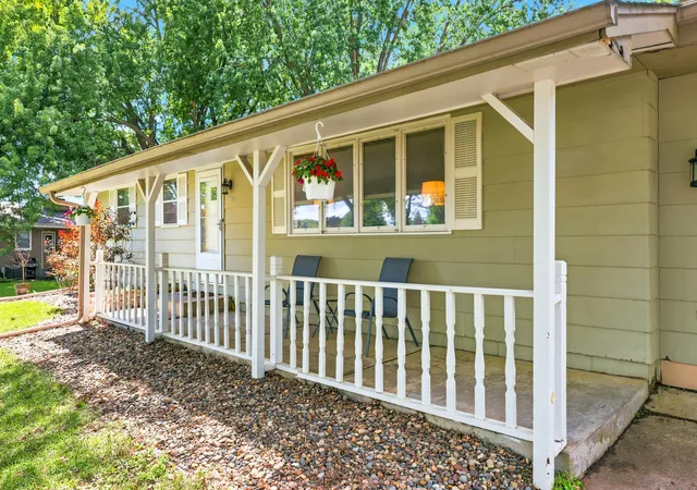 4th image of 4909 Wisconsin Ave N, New Hope, MN 55428 | MLS# 7097040