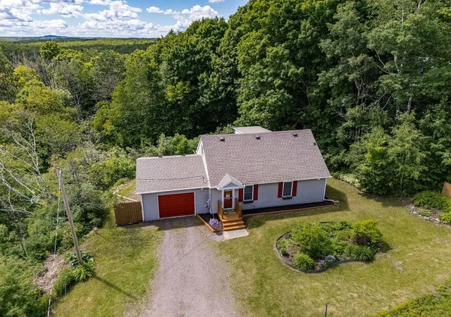 Homes for sale in Hermantown, MN | 3605 Copley Rd, Hermantown, MN 55811 | MLS# 7097059