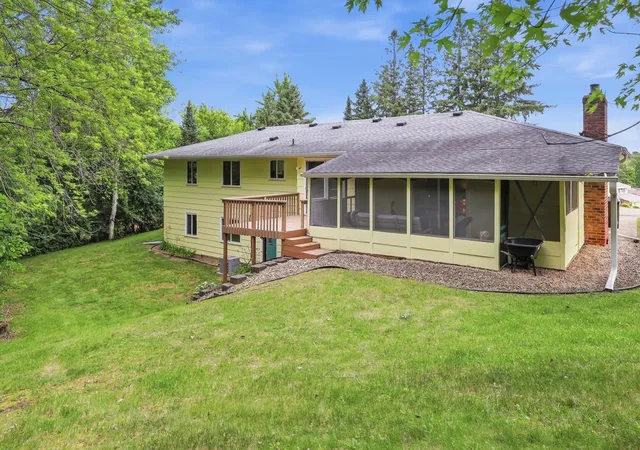 8th image of 15590 Ridgemont Ave Se, Prior Lake, MN 55372 | MLS# 7097085