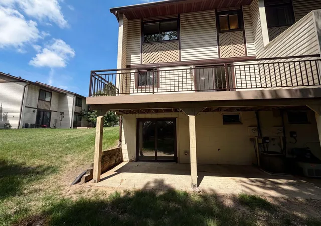 Photo 5 of Single family home for sale at 13637 Heather Hills Dr, Burnsville, MN 55337 | MLS# 7097097 | Listing updated on 2026-09-03