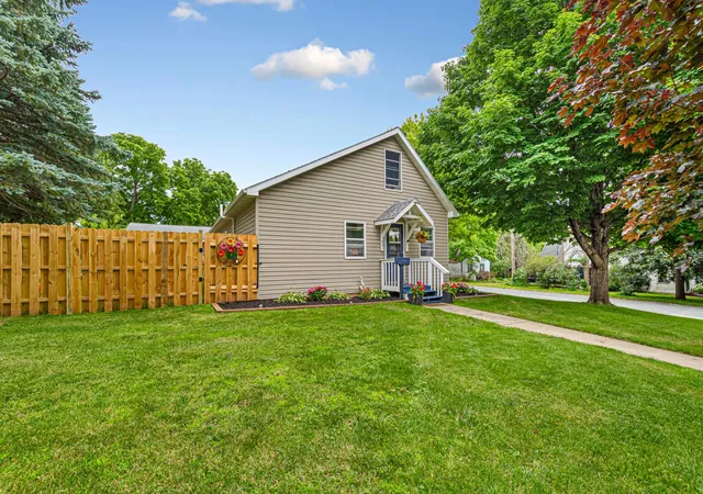 4th image of 401 N Section Ave, Spring Valley, MN 55975 | MLS# 7097132