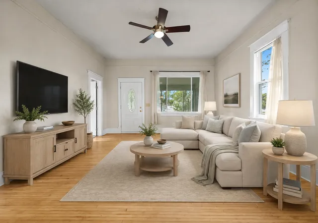 Photo 3 of Sale Pending at 2100 4th Street, Saint Paul, MN 55110 | MLS# 7097151 | Listing updated on 2026-08-23