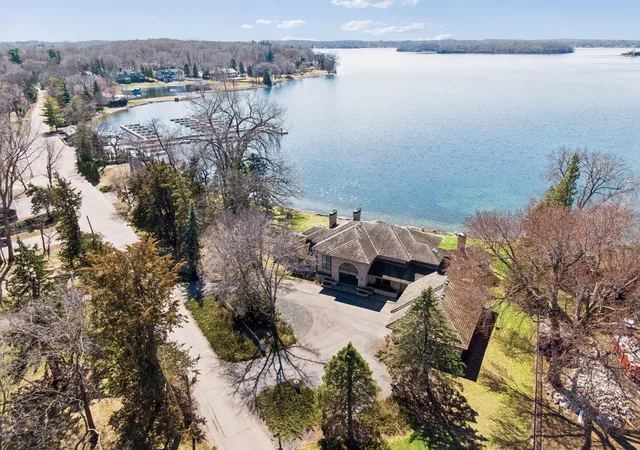 Photo 3 of Sale Pending at 5360 Howards Point Rd, Excelsior, MN 55331 | MLS# 7097164 | Listing updated on 2026-08-26