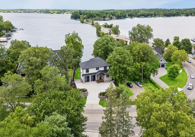 Homes for sale in Minnetonka, MN | 17310 County Road 101 W, Minnetonka, MN 55391 | MLS# 7097192