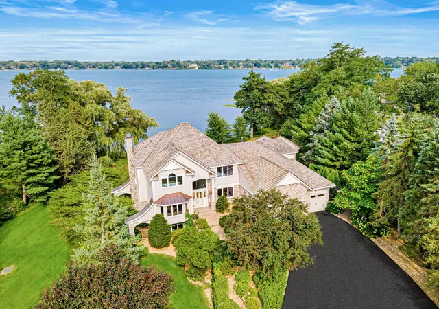 Photo 1 of Sale Pending at 5312 Lexington Ave N, Saint Paul, MN 55126 | MLS# 7097237 | Listing updated on 2026-08-27