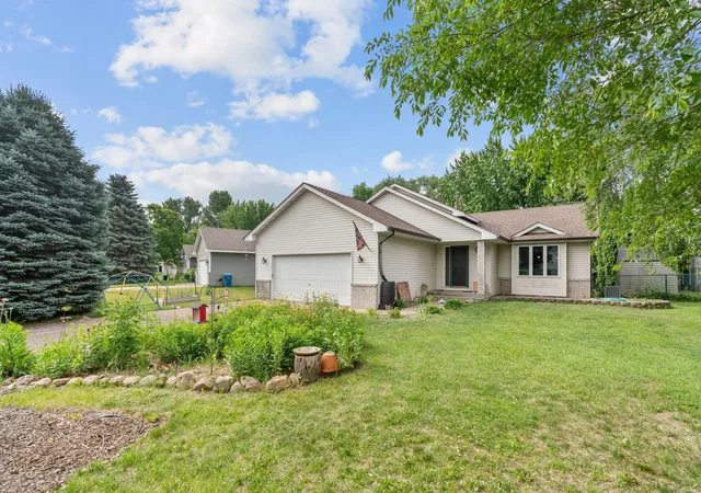 Homes for sale in Elk River, MN | 1757 Tipton Cir Nw, Elk River, MN 55330 | MLS# 7097241