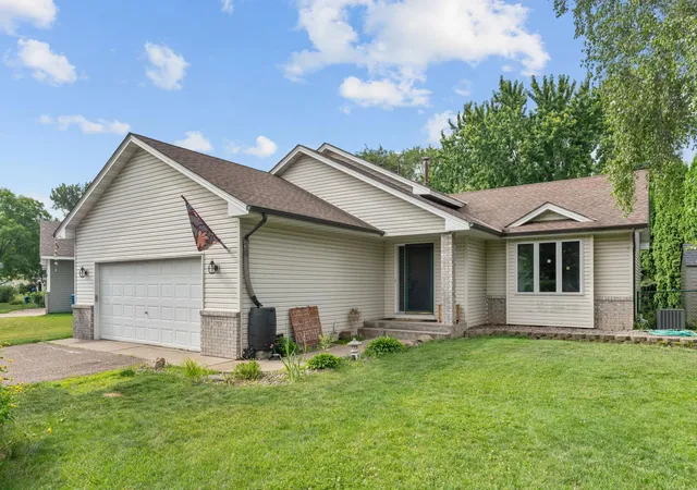 Homes for sale in Elk River, MN | 1757 Tipton Cir Nw, Elk River, MN 55330 | MLS# 7097241