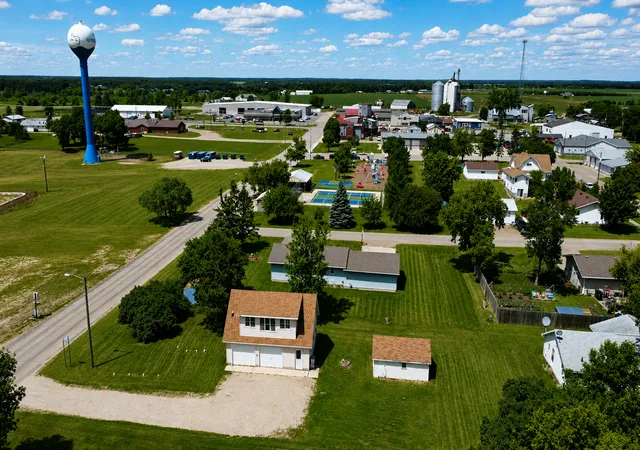 2nd image of 204 S Maple Ave S, Ottertail, MN 56571 | MLS# 7097246