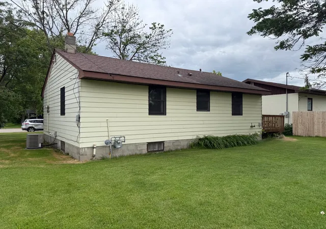 Homes for sale in Roseau, MN | 309 7th Ave Ne, Roseau, MN 56751 | MLS# 7097257