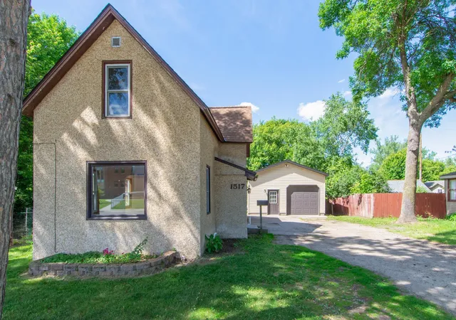 1st image of 1517 Norwood St, Brainerd, MN 56401 | MLS# 7097266