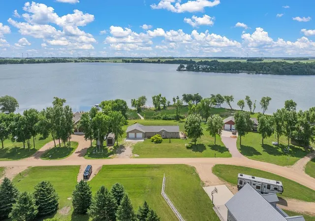Homes for sale in Hendricks, MN | 1559 Dickson Dr, Hendricks, MN 56136 | MLS# 7097271