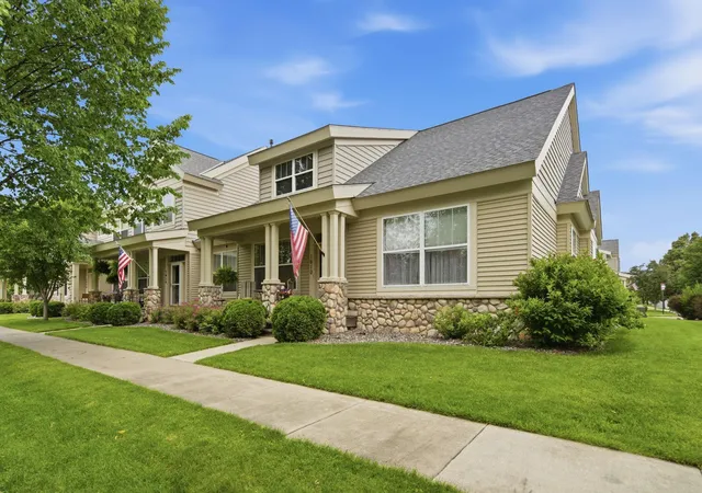 Photo 2 of Sale Pending at 1610 Riverspointe Ct, Anoka, MN 55303 | MLS# 7097289 | Listing updated on 2026-08-27