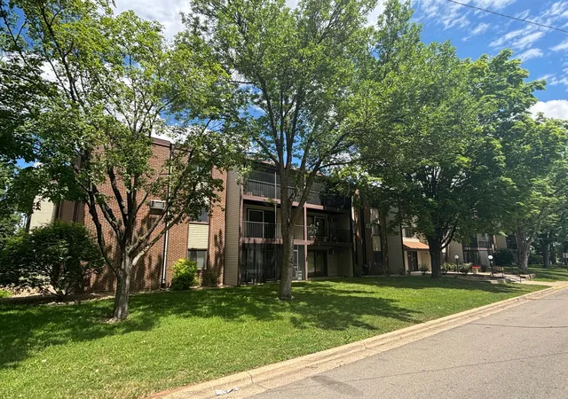 1st image of 1340 9th Ave S #315, Saint Cloud, MN 56301 | MLS# 7097290
