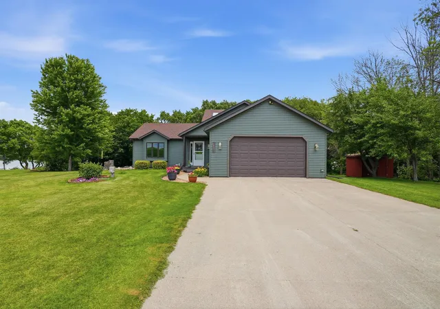 Homes for sale in Faribault, MN | 13611 Fox Lake Trl, Faribault, MN 55021 | MLS# 7097324