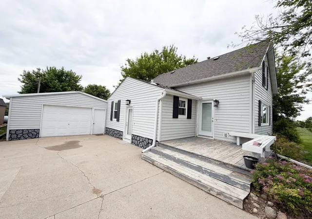Homes for sale in Reading, MN | 19667 Mccall Ave, Reading, MN 56165 | MLS# 7097330
