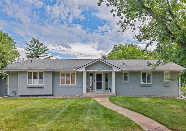 1st image of 7001 Lanham Ln, Minneapolis, MN 55439 | MLS# 7097334