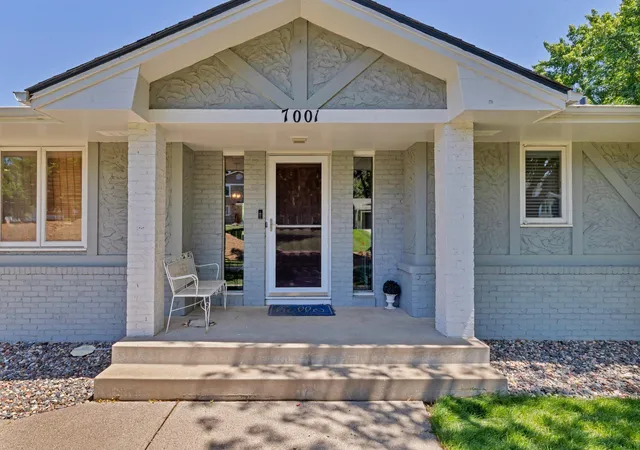 2nd image of 7001 Lanham Ln, Minneapolis, MN 55439 | MLS# 7097334