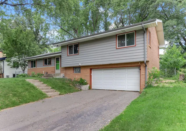 2nd image of 3837 Georgia Ave N, Crystal, MN 55427 | MLS# 7097337